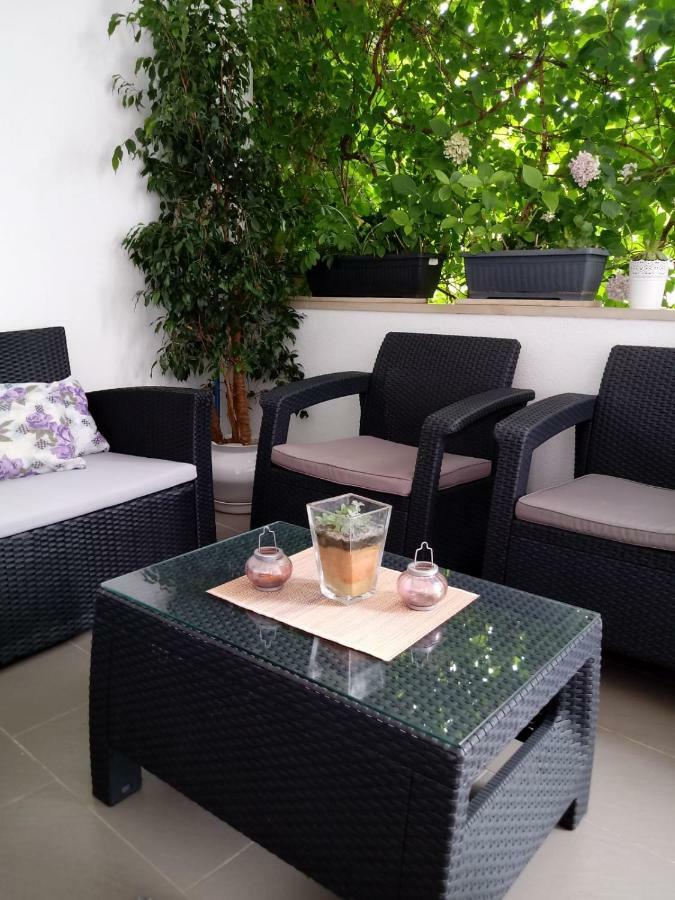 Apartments Centar - Mirjana Makarska Exterior photo
